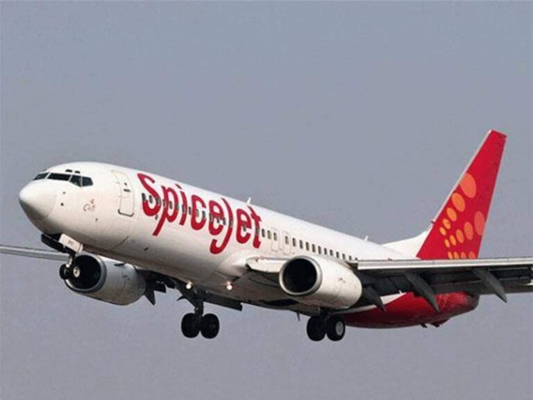 ब्रेकिंग: डीजीसीए का फरमान, स्पाइसजेट के विमान (SpiceJet-planes) आठ सप्ताह के लिए 50% ही उड़ान भर सकेंगे