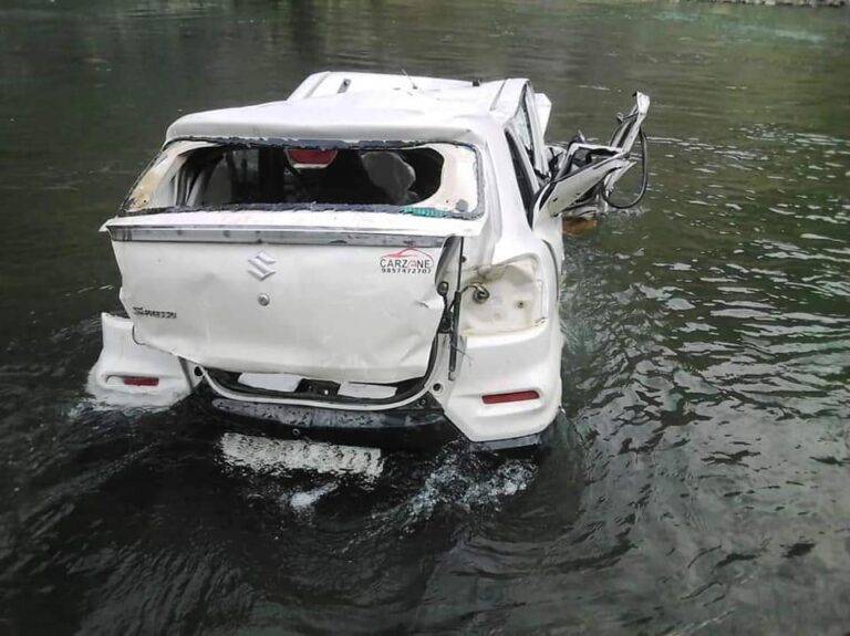 दु:खद हादसा (Car fell in Tons river) : यहां टौंस नदी में गिरी कार, चार लोगों के डूबने से दर्दनाक मौत