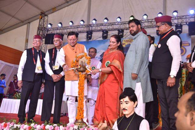 मुख्यमंत्री पुष्कर धामी (Pushkar Dhami) ने लखनऊ में किया उत्तराखंड महोत्सव का शुभारंभ