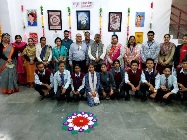 श्री गुरु राम राय विश्वविद्यालय में कला प्रदर्शनी (Art Exhibition) का आयोजन