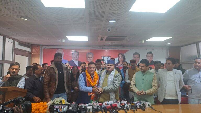 Mahendra Rana joins BJP: आखिरकार द्वारीखाल प्रमुख महेन्द्र सिंह राणा ने थामा भाजपा का दामन 