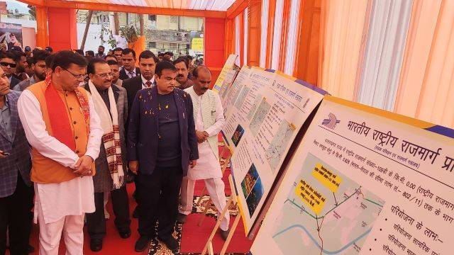 केन्द्रीय सड़क एवं परिवहन मंत्री ने टनकपुर में 2217 करोड़ की 8 राष्ट्रीय राजमार्ग परियोजनाओं (National Highway Projects) का किया शिलान्यास