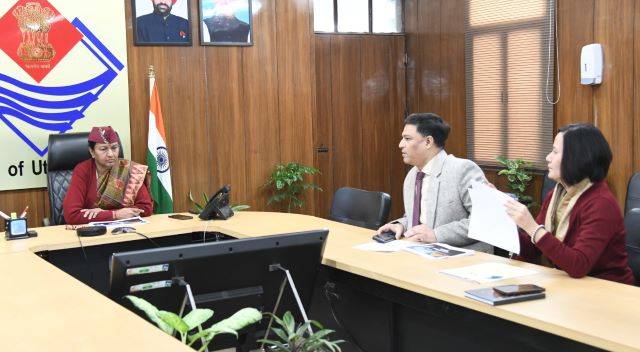 आदि कैलाश (Adi Kailash) की यात्रा को लेकर मुख्य सचिव ने पर्यटन विभाग के साथ बैठक की