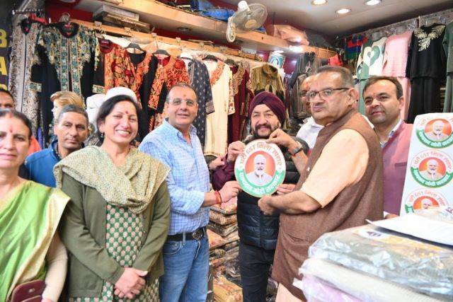 मसूरी में सेवा पखवाड़ा के अंतर्गत बहुउद्देशीय स्वास्थ्य शिविर में मंत्री गणेश जोशी ने किया प्रतिभाग