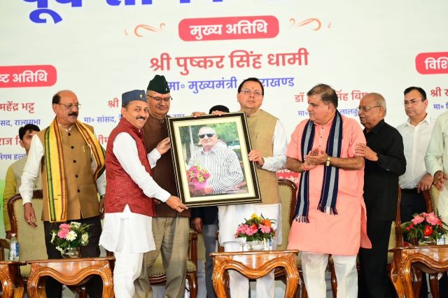 राज्य स्थापना की रजत जयंती पर मुख्यमंत्री ने किया ‘पूर्व सैनिक सम्मेलन’ का उदघाटन, “उत्तराखंड की पहचान है वीरता और समर्पण से : मुख्यमंत्री