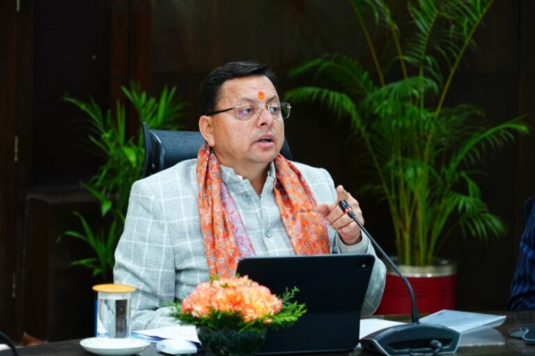 सीएम धामी के सख्त निर्देश : कानून व्यवस्था से कोई समझौता नहीं, पुलिस का वर्क कल्चर सुधारने के दिए निर्देश