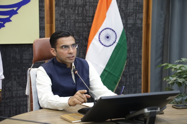 देहरादून: LPG गैस अवैध संग्रहण, कालाबाजारी पर अब सीधे जेल, डीएम ने दिए ये सख्त निर्देश