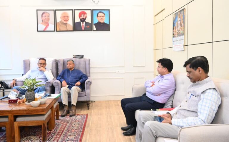 उत्तराखंड में विशेष कैंप लगाकर कृषकों की फार्मर आईडी शीघ्रता से करें पूर्ण : गणेश जोशी