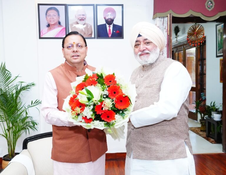 गुरुद्वारा श्री हेमकुंट साहिब प्रबंधन ट्रस्ट के अध्यक्ष नरेंद्र जीत सिंह बिंद्रा ने की सीएम से भेंट, यात्रा को लेकर विभिन्न व्यवस्थाओं की जानकारी दी