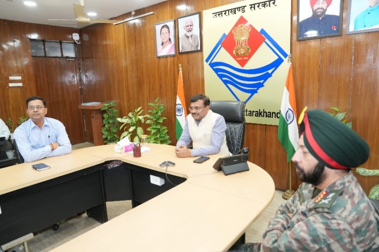 चारधाम यात्रा को सरल एवं सुगम बनाने के लिए सभी आवश्यक कार्यों को प्राथमिकता से पूर्ण कराएं : मुख्य सचिव 