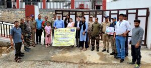 विश्व पर्यावरण दिवस: वन क्षेत्राधिकारी प्रदीप गौड़ के नेतृत्व में गैरसैण में ‘एक पेड़ माँ के नाम’ पौधारोपण अभियान का शुभारंभ 3 IMG 20260606 WA0004