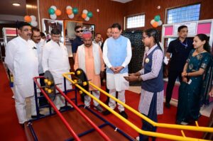 मुख्यमंत्री ने पौड़ी में डॉ. अंबेडकर जिला विज्ञान संग्रहालय का किया लोकार्पण 4 IMG 20260615 WA0026