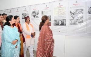 पिथौरागढ़ में 'विभाजन विभीषिका स्मृति दिवस' कार्यक्रम में मंत्री रेखा आर्या ने पीड़ितों को किया नमन 2 IMG 20260814 WA0008
