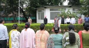 स्वतंत्रता दिवस पर जिलाधिकारी डॉ. आशीष चौहान ने कलेक्ट्रेट परिसर में किया ध्वजारोहण 2 Screenshot 20260815 165450 WhatsAppBusiness