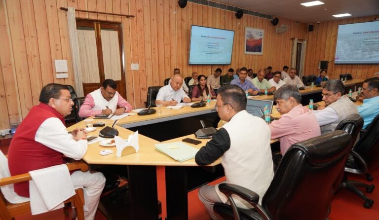 ऋषिकुल को आयुर्वेद, योग और भारतीय ज्ञान परंपरा के विशिष्ट केंद्र के रूप में विकसित किया जाए : मुख्यमंत्री