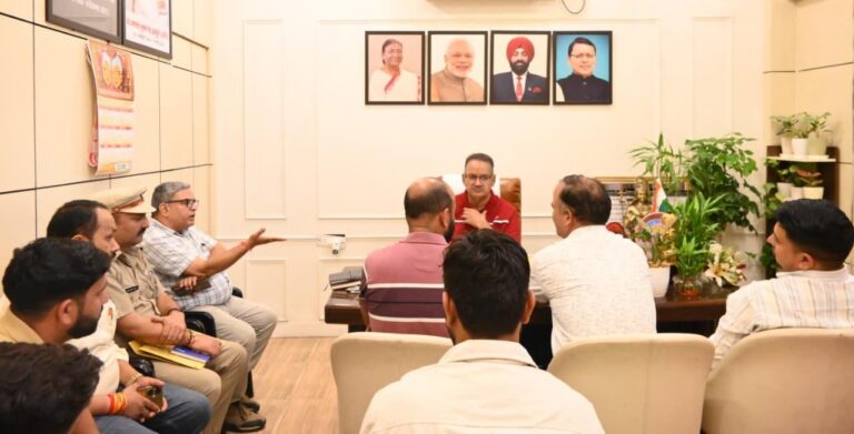मसूरी विधानसभा के मोटर मार्गों की वन स्वीकृति को लेकर मंत्री गणेश जोशी ने दिए अहम दिशा-निर्देश