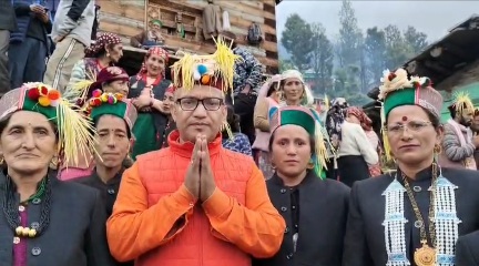 छह साल बाद फिर जीवंत हुई रवांई की देव-परंपरा, खन्यासणी में शेड़कुलिया महासू के जागरण में उमड़ा आस्था का सैलाब